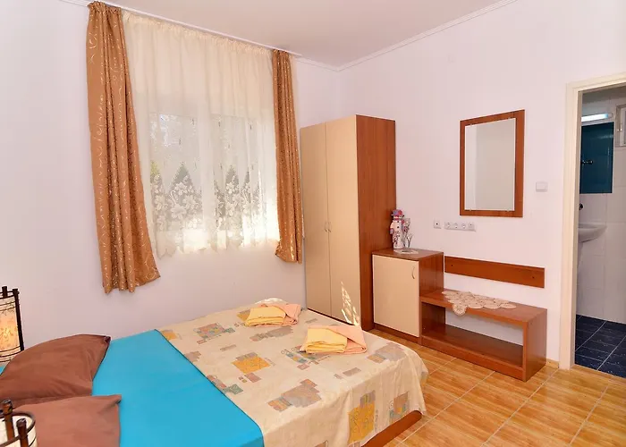 Bulgariavilla - Royal ヴィラ *