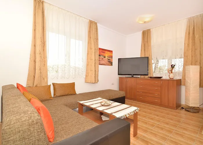 ヴィラ Bulgariavilla - Royal